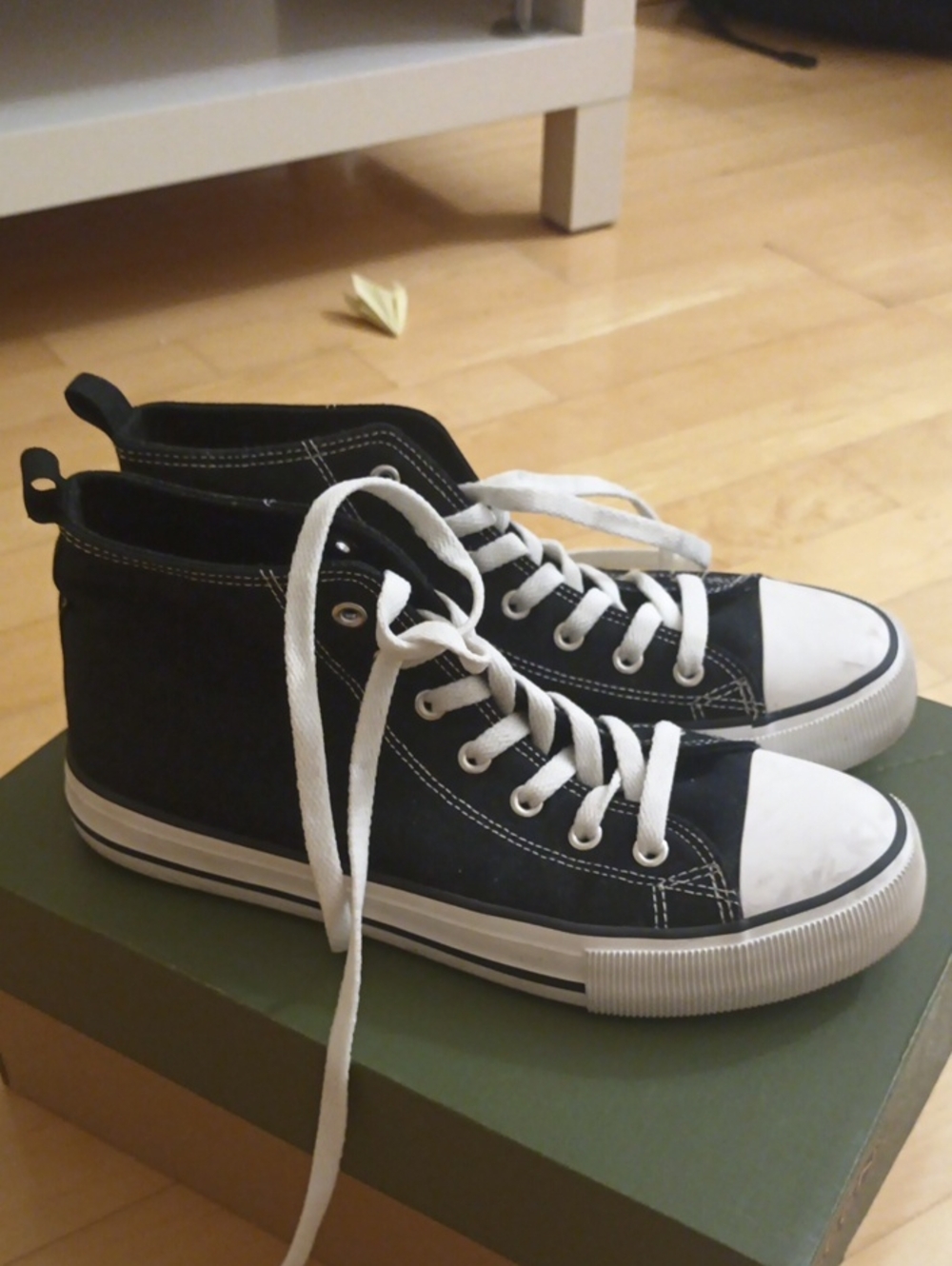 Ardene Black High-Top Canvas Sneakers with White Accents